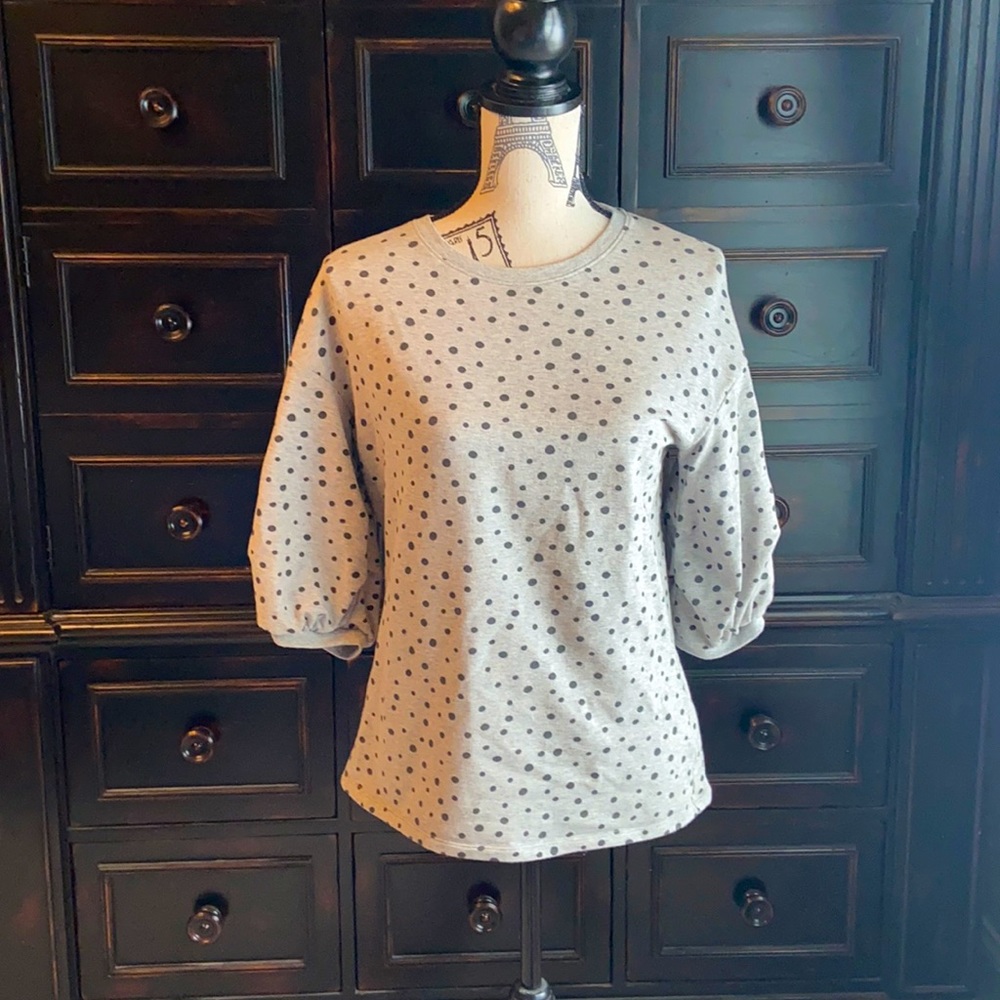 Gray and black polka dot balloon sleeve shirt girls size XL